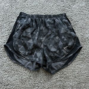 Nike tempo shorts black and grey size small with liner